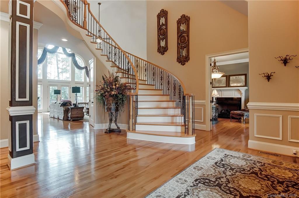 556 Medora Lane Fort Mill, SC 29708 - Photo 5 of 47 a view of entryway and hall