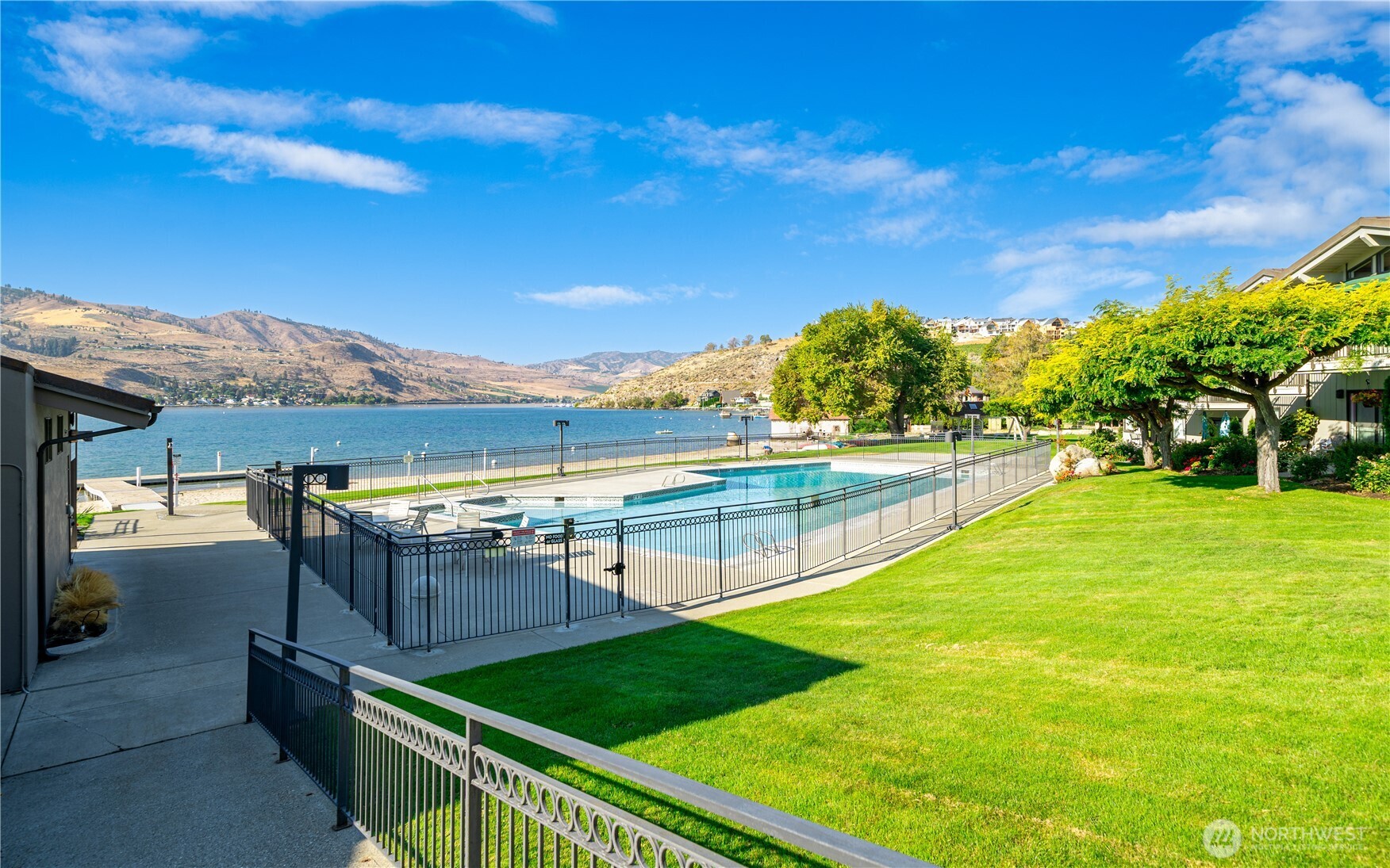 104 Spader Bay Road, Unit 44 Chelan, WA 98816 - Photo 32 of 40