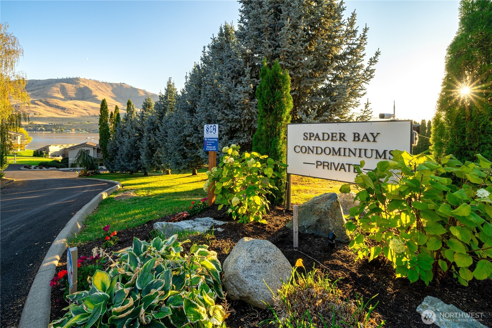 104 Spader Bay Road, Unit 44 Chelan, WA 98816 - Photo 8 of 40