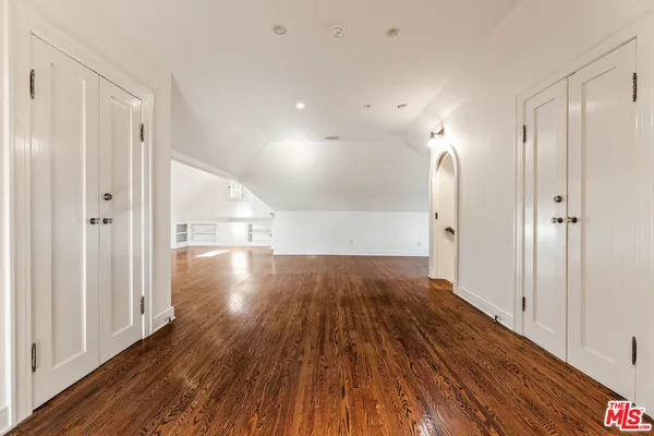 $19,500 | 602 11th Street, Santa Monica, CA 90402