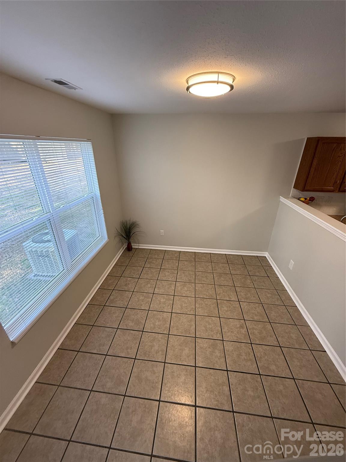 7021 Sunman Road Charlotte, NC 28216 - Photo 8 of 23