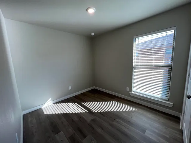 $1,425 | 2005 Corpus Avenue, Unit B, Wolfforth, TX 79382