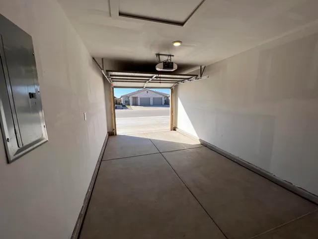 a view of utility room