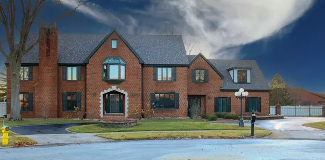 $975,000 | 9814 Rose Lane, Munster, IN 46321