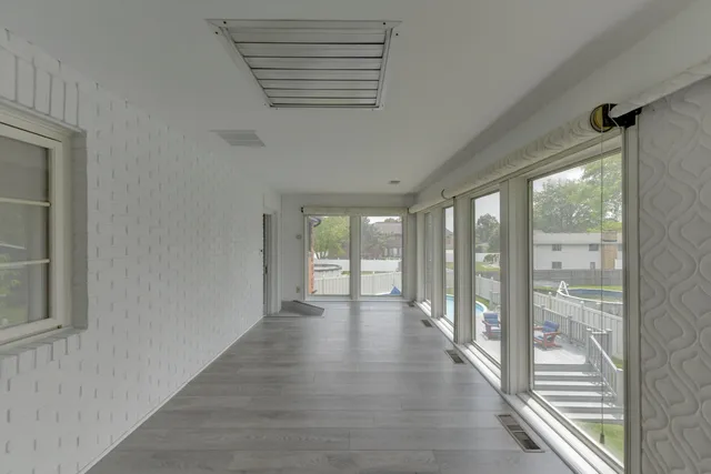 $975,000 | 9814 Rose Lane, Munster, IN 46321