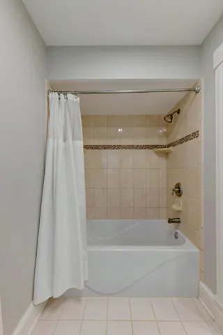 $975,000 | 9814 Rose Lane, Munster, IN 46321