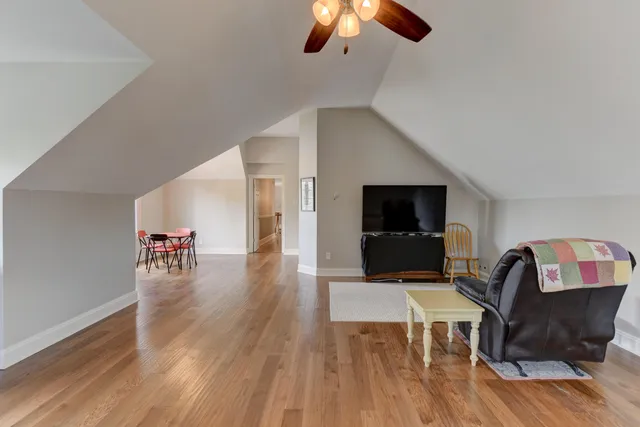 $975,000 | 9814 Rose Lane, Munster, IN 46321