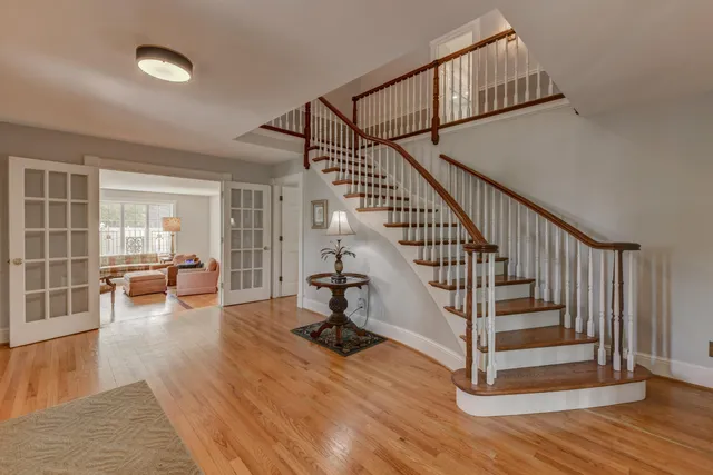 $975,000 | 9814 Rose Lane, Munster, IN 46321