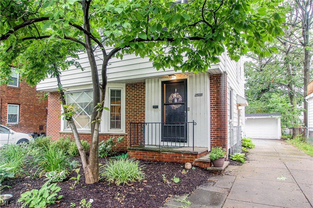 2535 Milton Road Cleveland, OH 44118 - Photo 2 of 14 Gallery Image 2