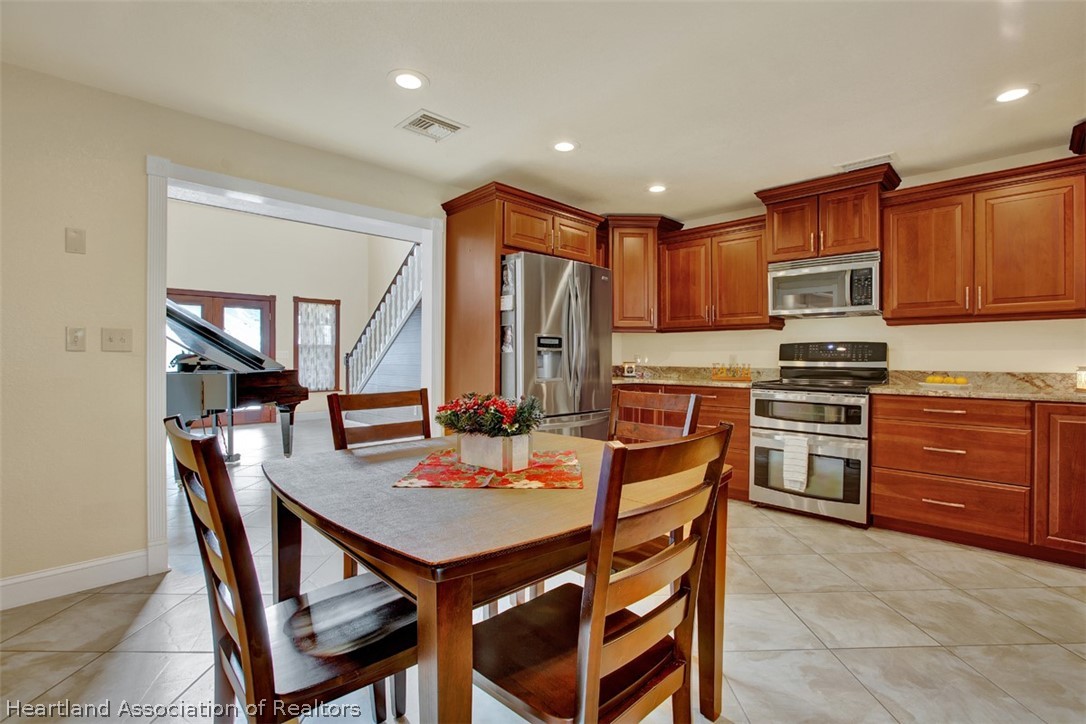 132 Moon Road Sebring, FL 33870 - Photo 17 of 28 Gallery Image 17