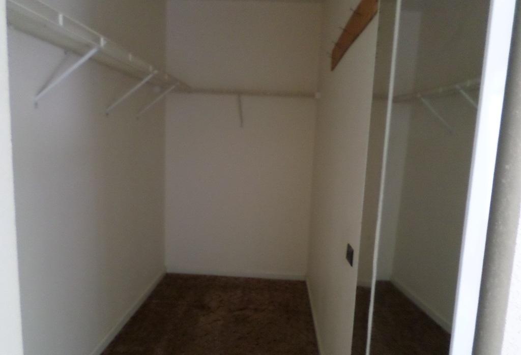 10060 Boca Palm Drive Boca Raton, FL 33498 - Photo 12 of 19 Walkin Closet