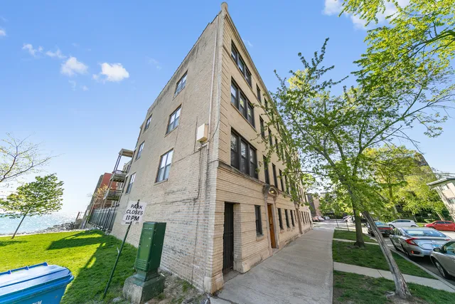 $2,500 | 7501 North Eastlake Terrace, Unit 2, Chicago, IL 60626