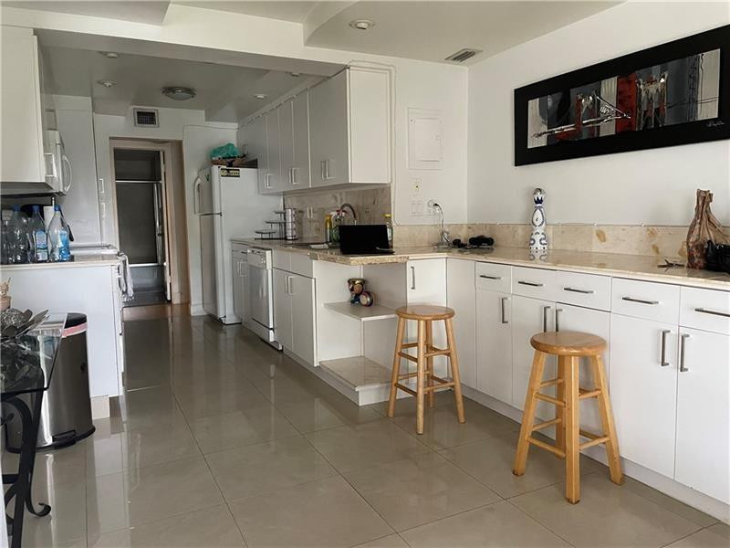 3690 Inverrary Drive, Unit 2Z Lauderhill, FL 33319 - Photo 12 of 38 Photo 5