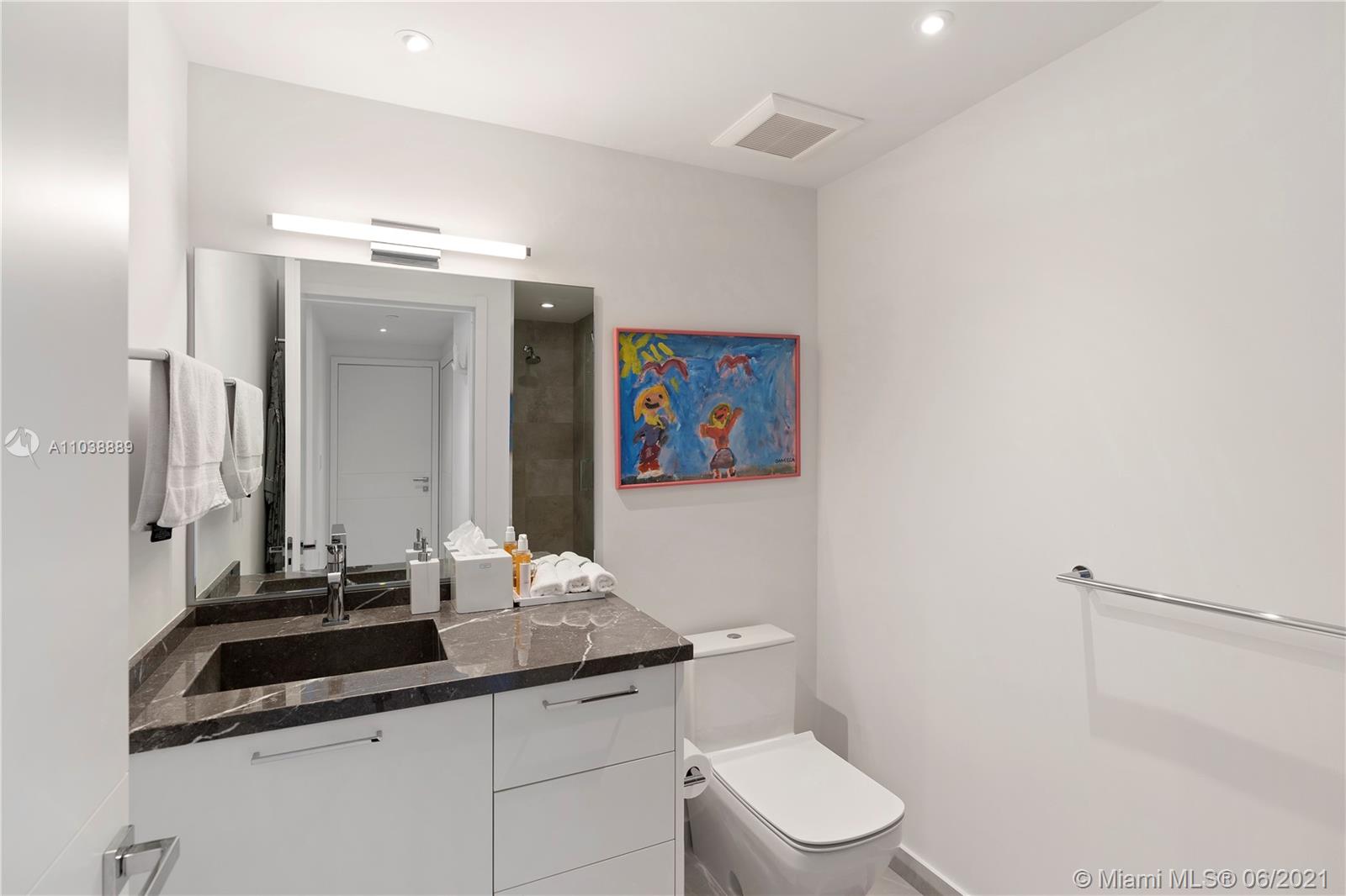 781 Crandon Boulevard, Unit 506 Key Biscayne, FL 33149 - Photo 14 of 24