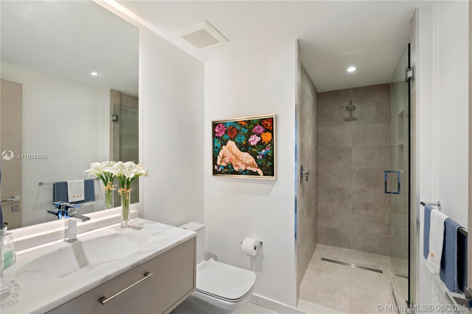 781 Crandon Boulevard, Unit 506 Key Biscayne, FL 33149 - Photo 15 of 24