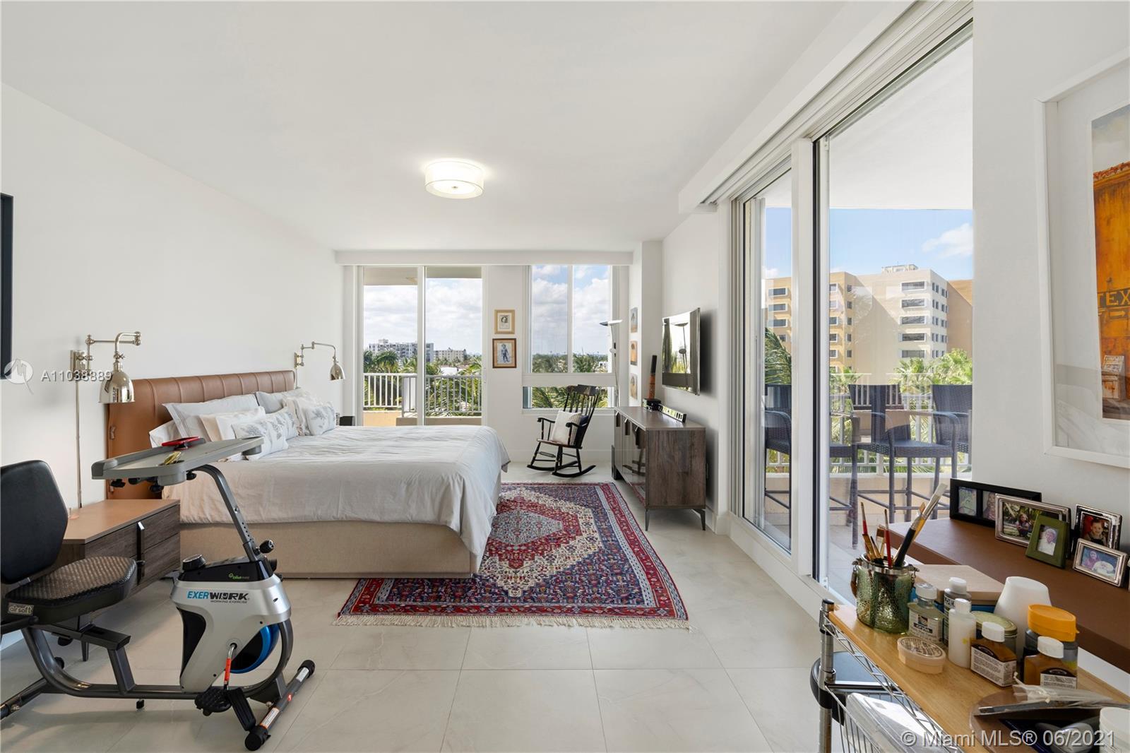 781 Crandon Boulevard, Unit 506 Key Biscayne, FL 33149 - Photo 5 of 24