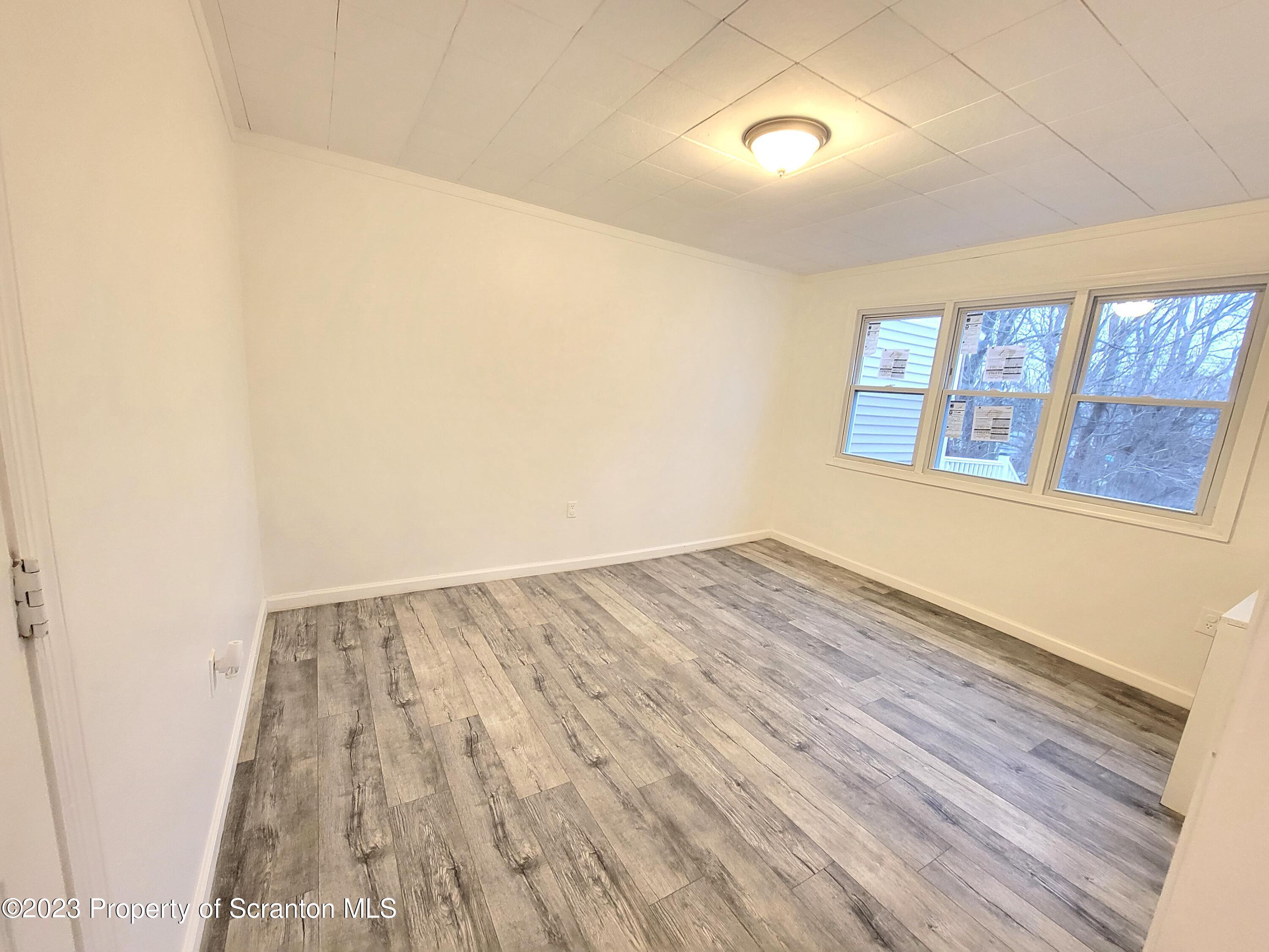 603 Spring Street Moosic, PA 18507 - Photo 7 of 13 Bed 1