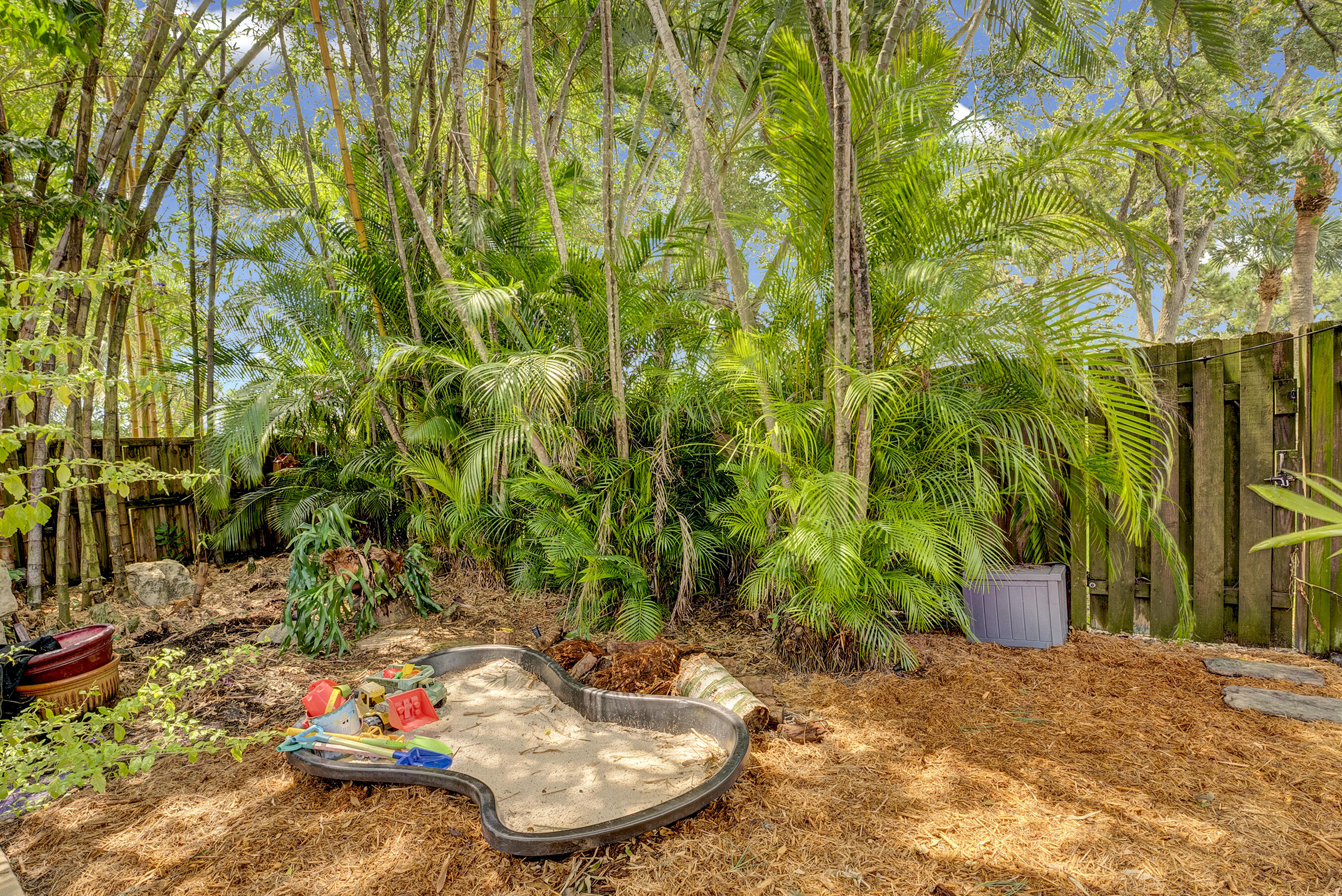6366 Pond Apple Road Boca Raton, FL 33433 - Photo 23 of 40 DSC01004