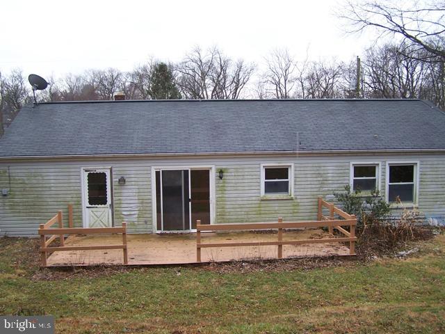 239 North New Street Lititz, PA 17543 - Photo 3 of 10