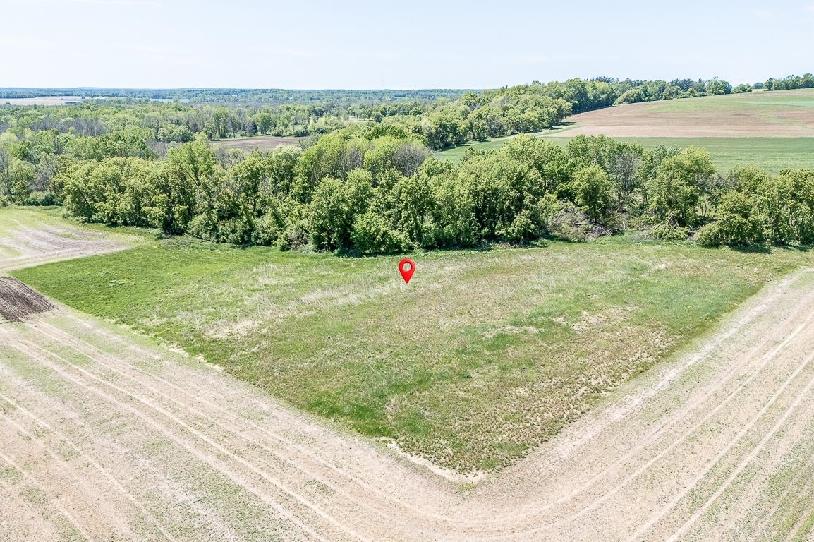 Garrity Road Manawa, WI 54949 - Photo 3 of 21