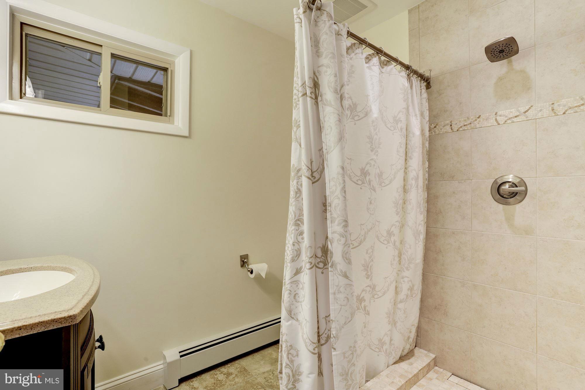 9129 Dunloggin Road Ellicott City, MD 21042 - Photo 12 of 25 Bedroom (Master)