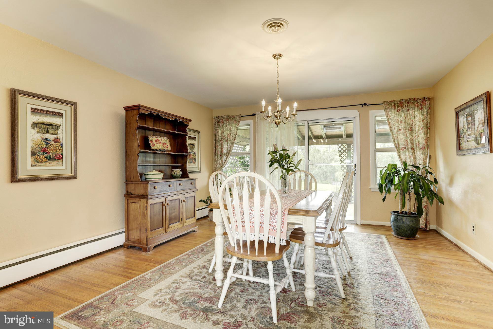9129 Dunloggin Road Ellicott City, MD 21042 - Photo 5 of 25 Dining Room