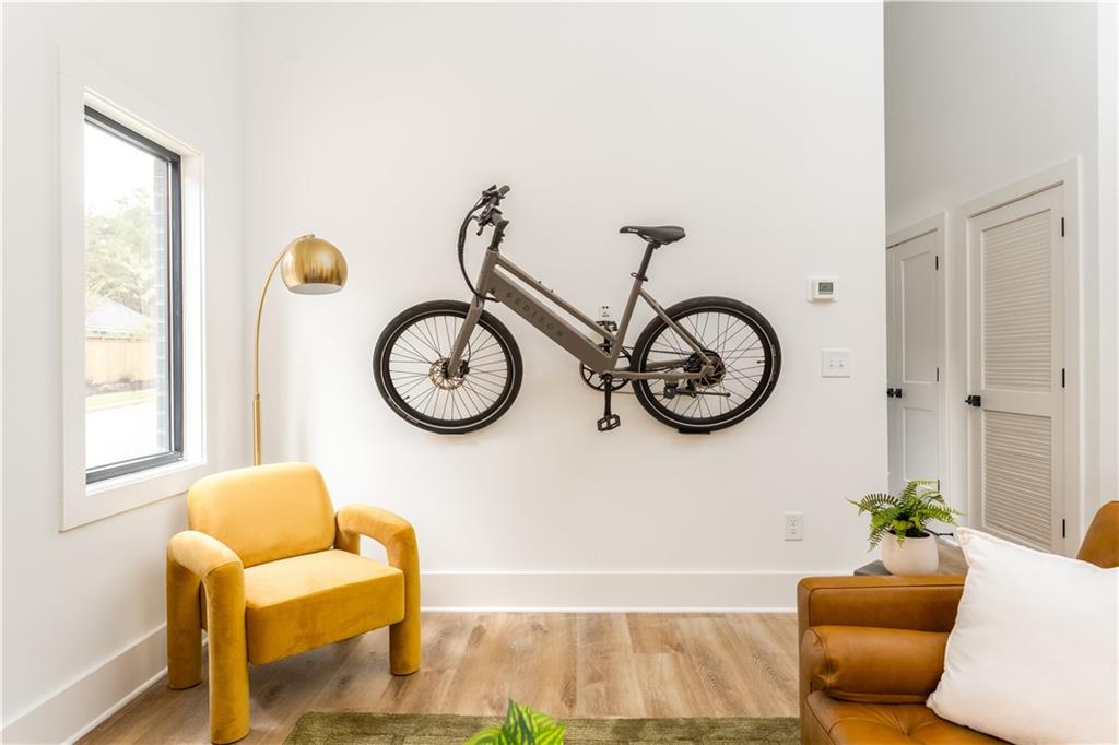 1160 Gracewood Avenue Southeast, Unit 111 Atlanta, GA 30316 - Photo 9 of 38 a bathroom with a tub and a window
