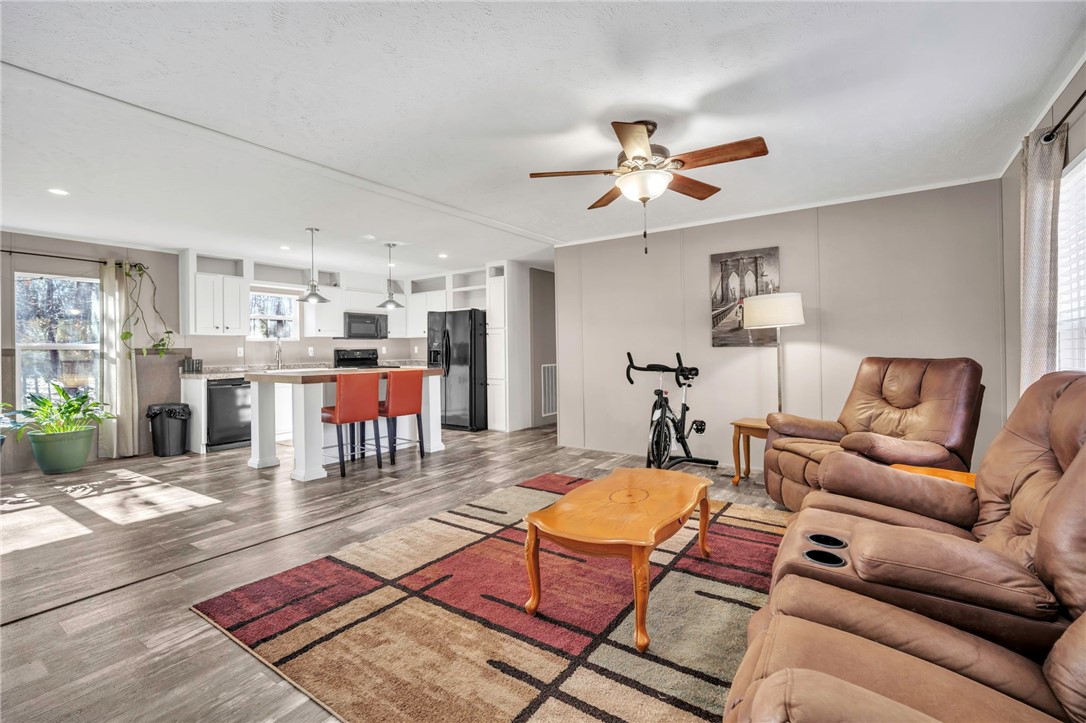 429 Gibson Road Anderson, SC 29625 - Photo 3 of 32 Gallery Image 3