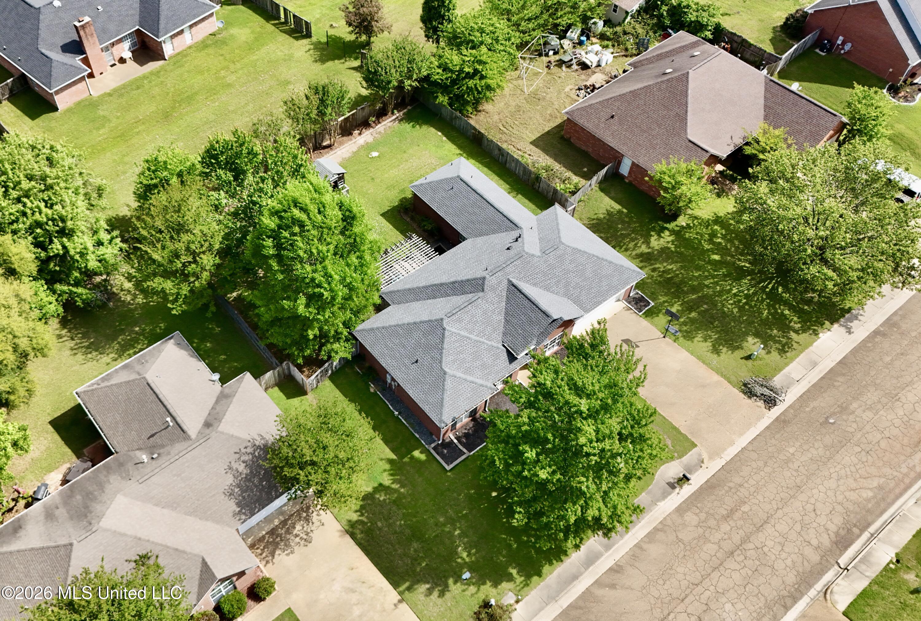 128 Warrior Lane Clinton, MS 39056 - Photo 4 of 40 dji_fly_20260413_104844_0906_17760956094