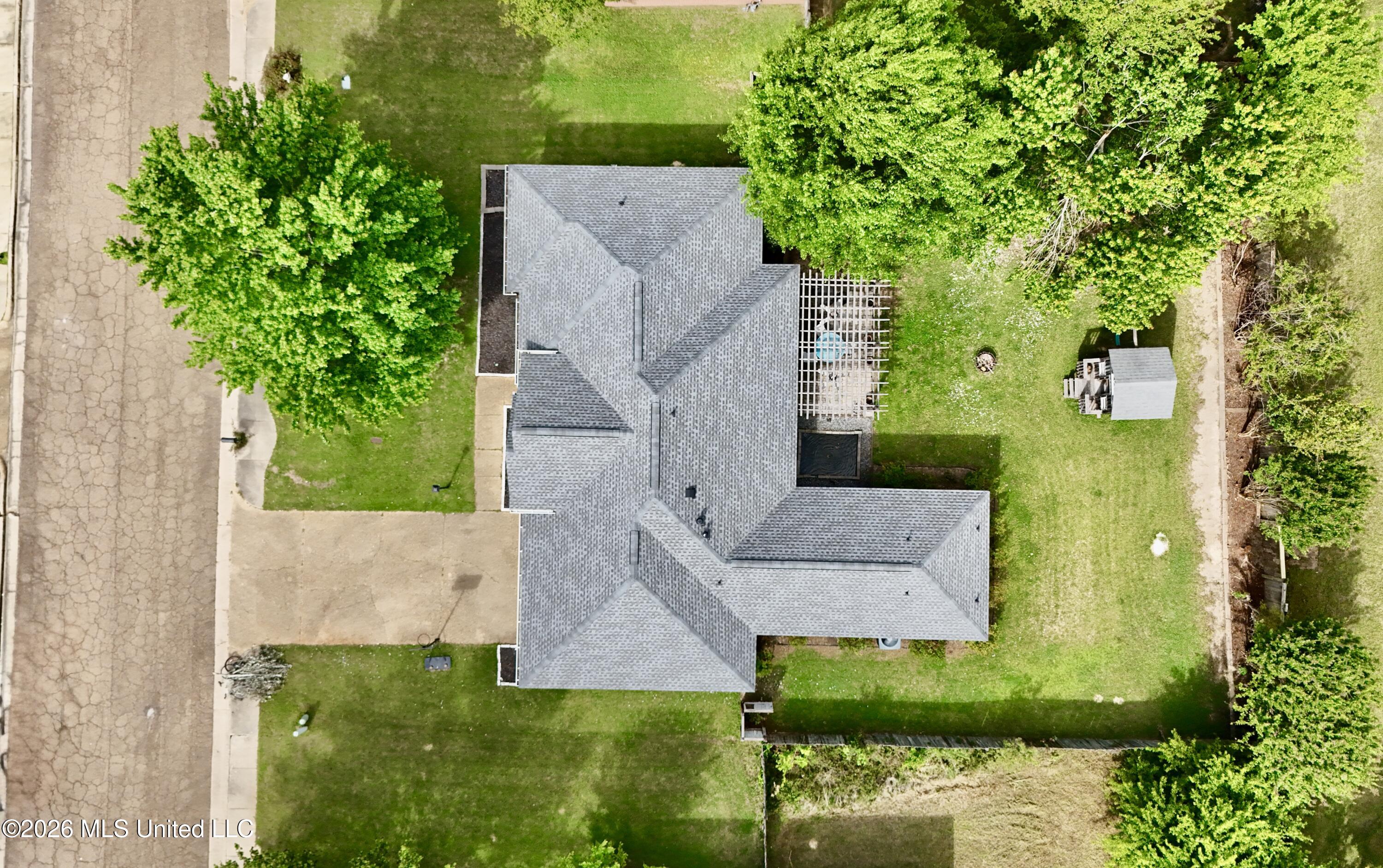 128 Warrior Lane Clinton, MS 39056 - Photo 7 of 40 dji_fly_20260413_104738_0901_17760956266