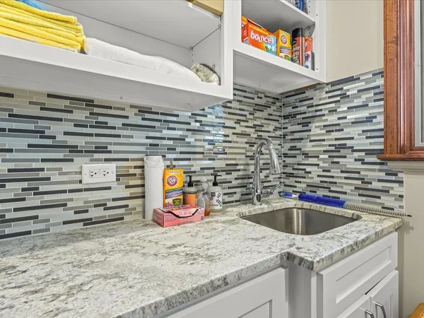 $825,000 | 24-114 Lake Carroll Boulevard, Lake Carroll, IL 61046