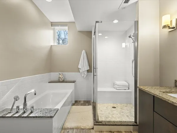 $825,000 | 24-114 Lake Carroll Boulevard, Lake Carroll, IL 61046