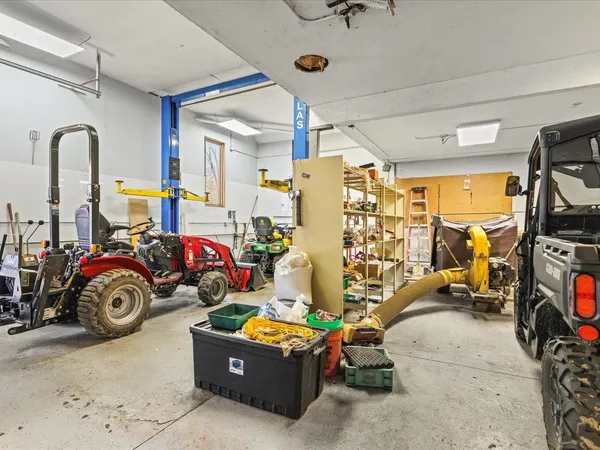 $825,000 | 24-114 Lake Carroll Boulevard, Lake Carroll, IL 61046