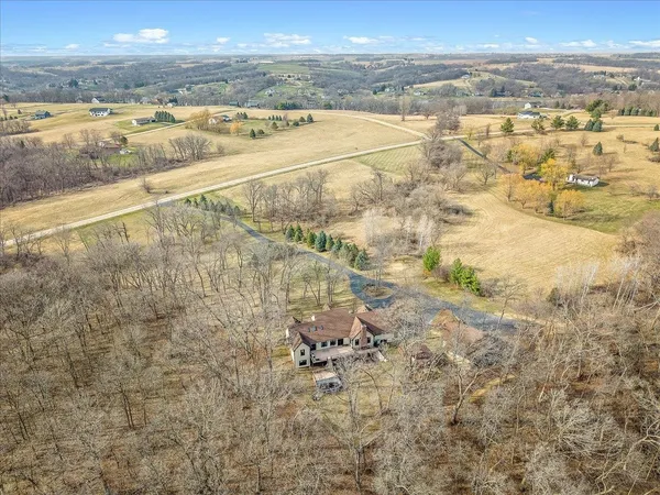 $825,000 | 24-114 Lake Carroll Boulevard, Lake Carroll, IL 61046