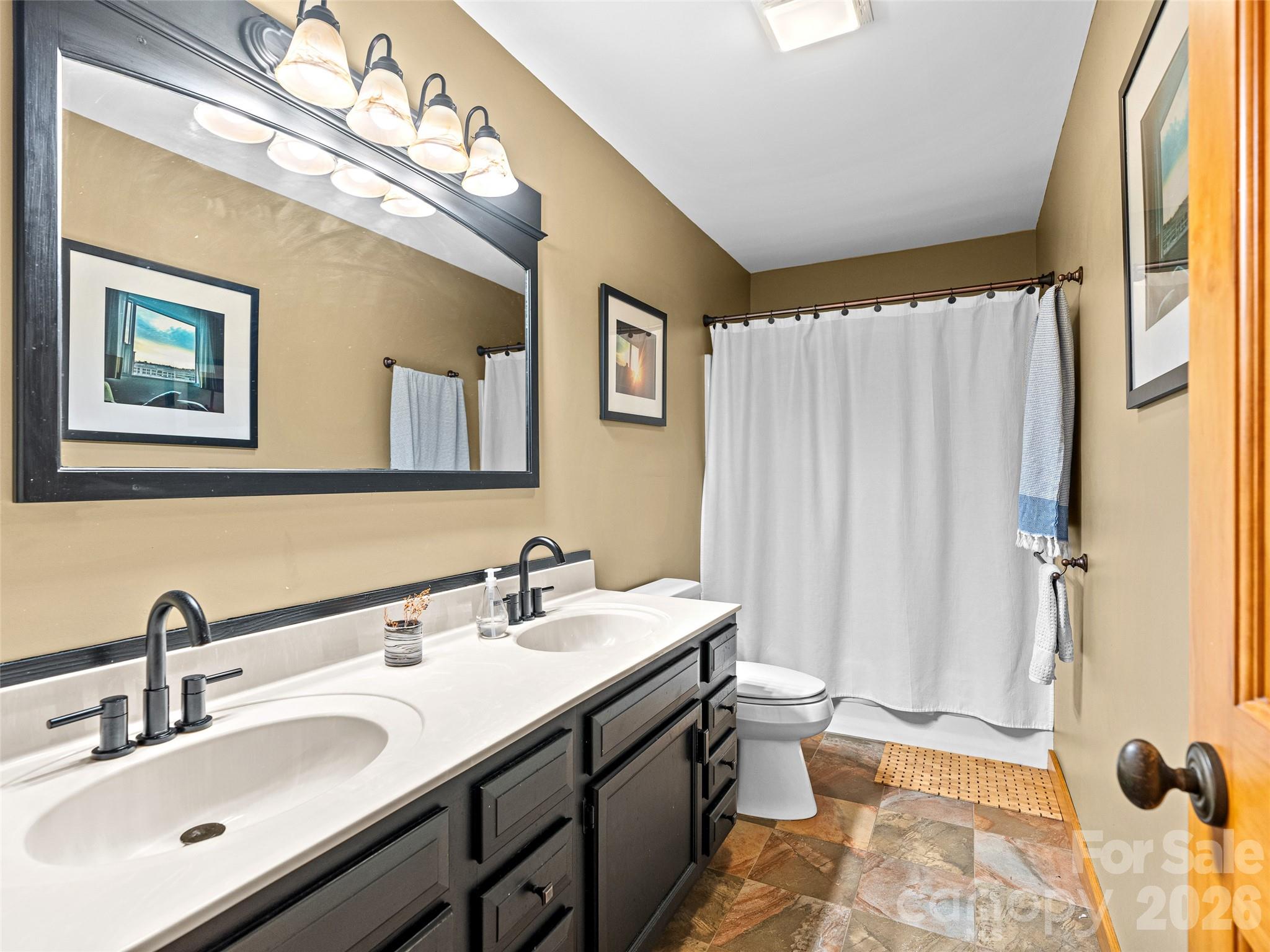 241 Pinners Cove Road Asheville, NC 28803 - Photo 14 of 33