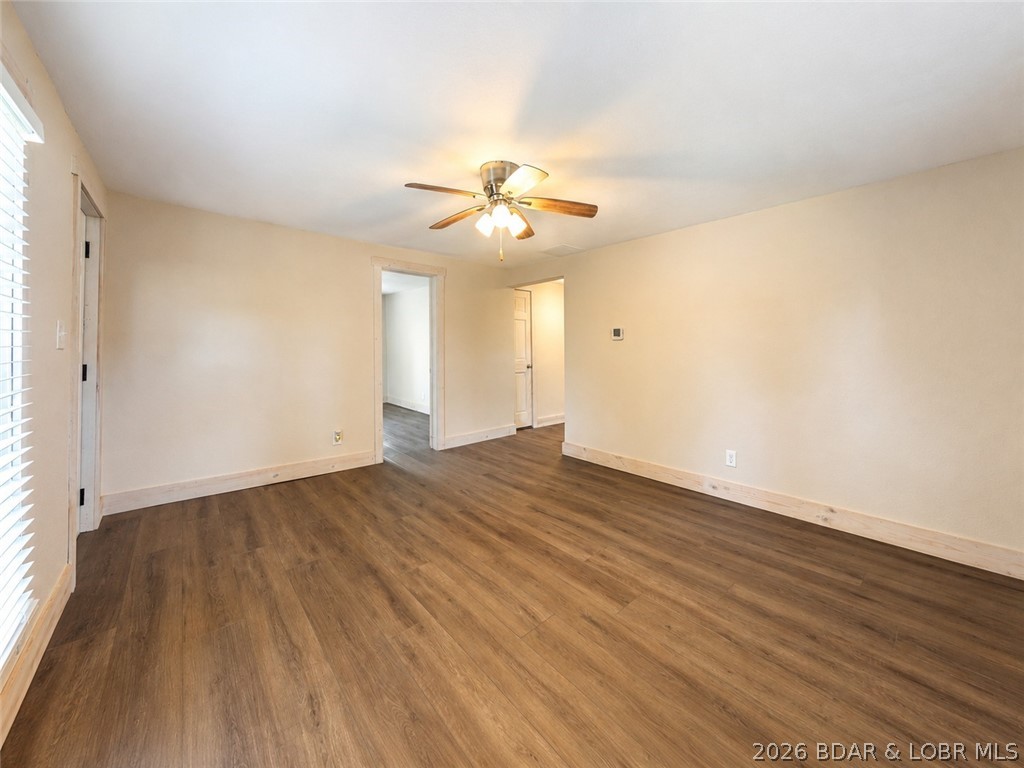 411 West North Street Eldon, MO 65026 - Photo 6 of 37