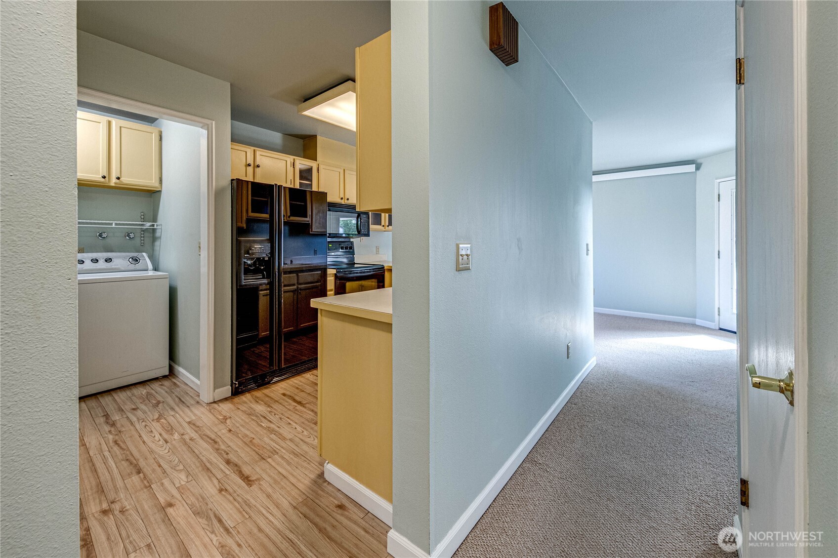 300 North Sequim Avenue, Unit 12D Sequim, WA 98382 - Photo 7 of 40