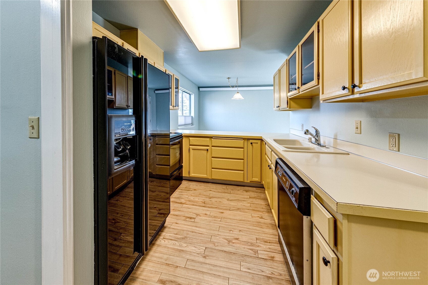 300 North Sequim Avenue, Unit 12D Sequim, WA 98382 - Photo 8 of 40