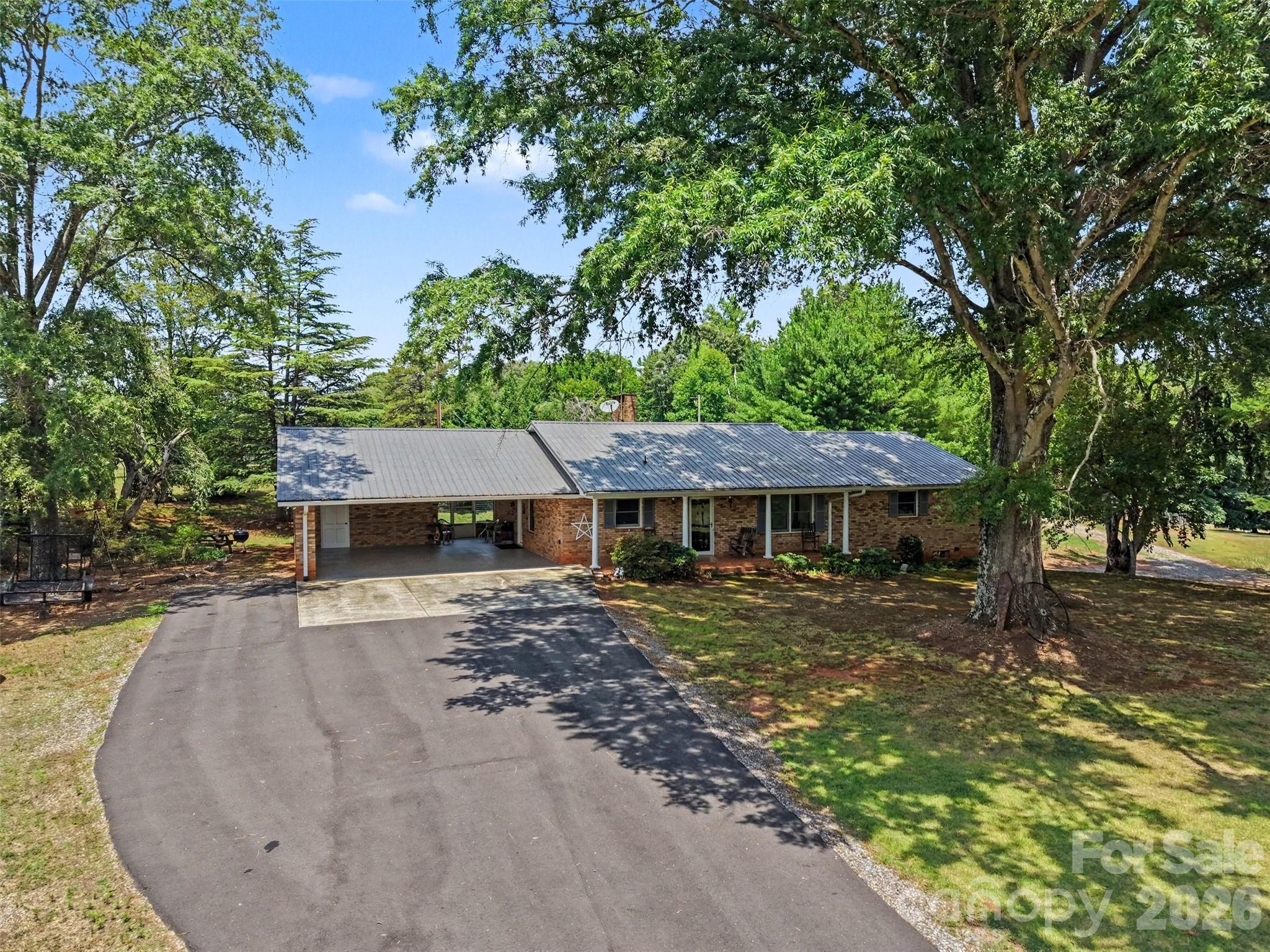 591 Mullis Road Union Grove, NC 28689 - Photo 2 of 42