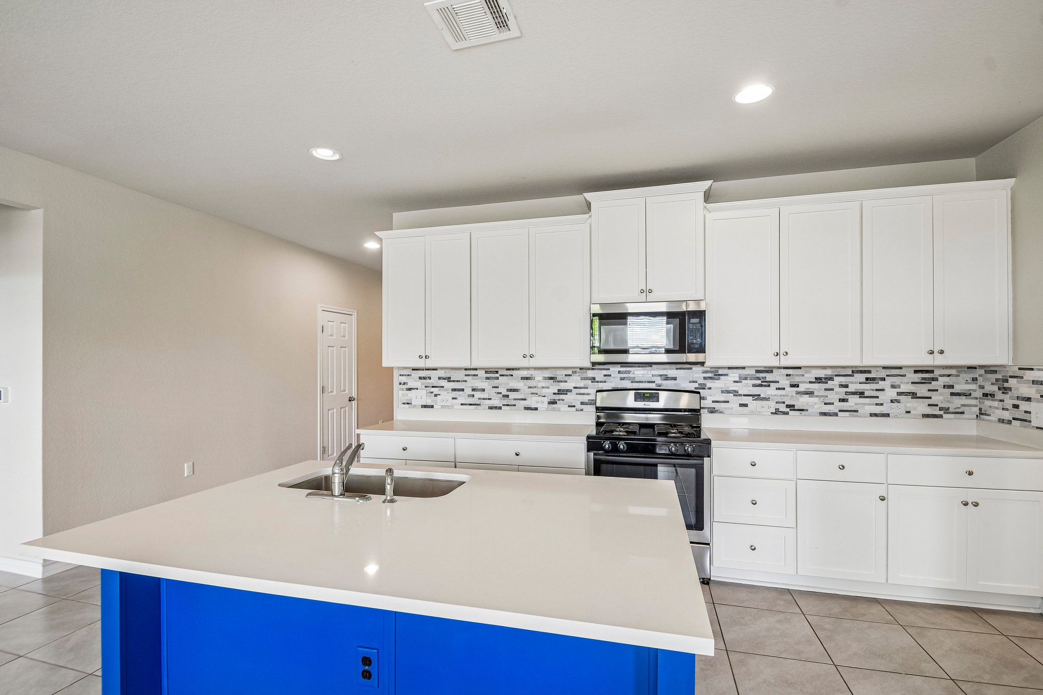 1904 Rinker Ranch Drive Austin, TX 78725 - Photo 8 of 20