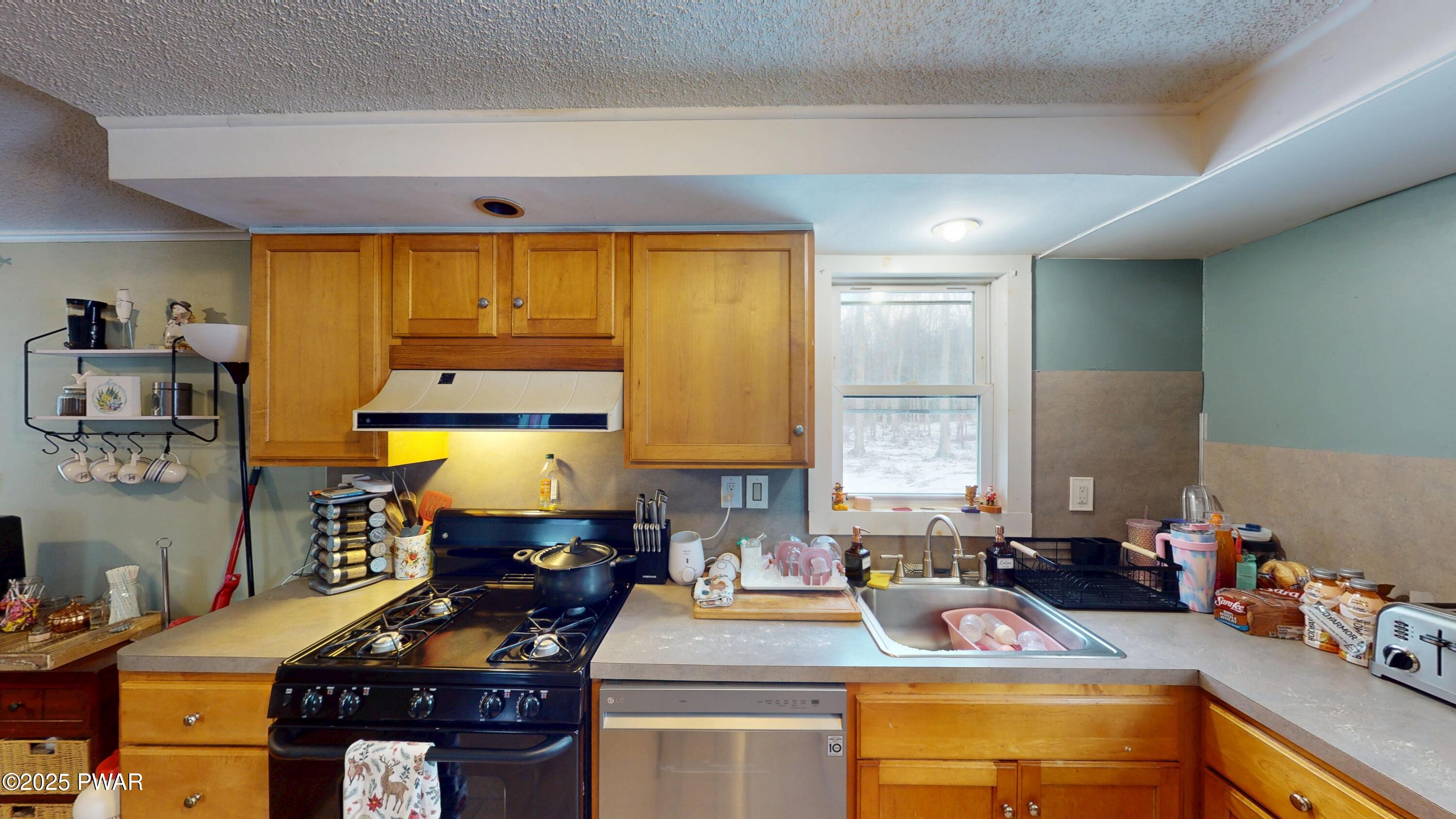 46 Storm Road Moscow, PA 18444 - Photo 28 of 48 R6-Storm-Rd-02212025_150238