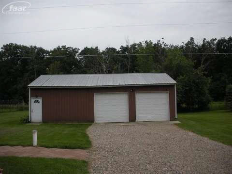 6871 Winegar Road Perry, MI 48872 - Photo 9 of 15 20415997-8.JPG