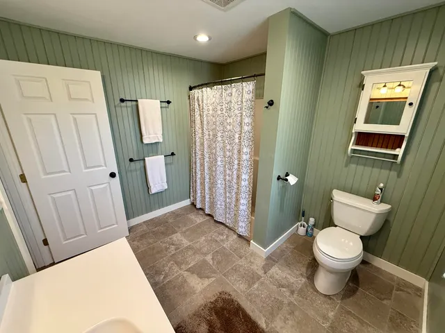 $164,900 | 8 Station Street, Stockholm, ME 04783