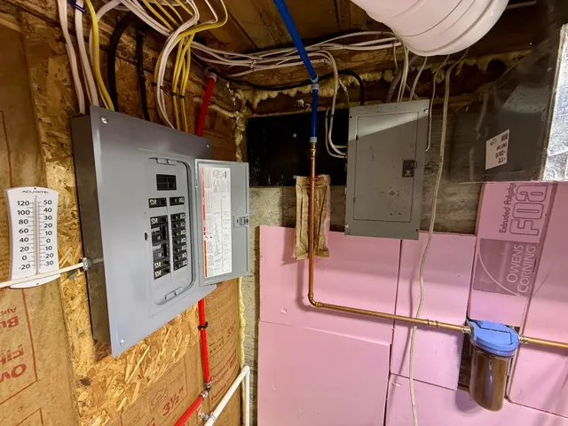 $164,900 | 8 Station Street, Stockholm, ME 04783