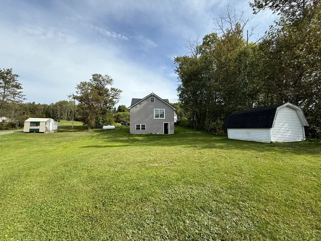 $164,900 | 8 Station Street, Stockholm, ME 04783