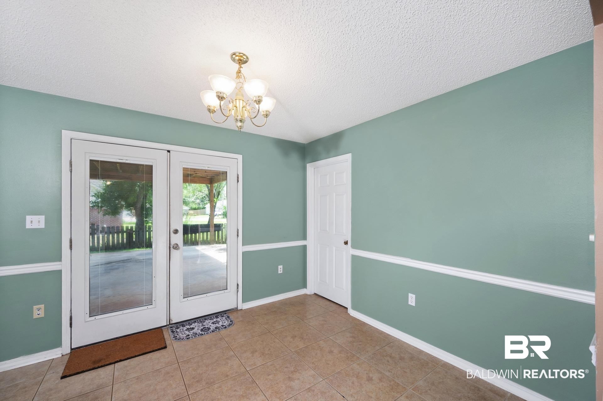 18874 Mahan Loop Robertsdale, AL 36567 - Photo 11 of 25