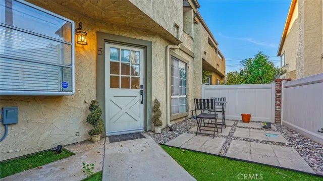 $549,999 | 181 West La Verne Avenue, Unit 5, Pomona, CA 91767