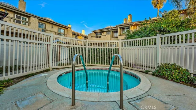 $549,999 | 181 West La Verne Avenue, Unit 5, Pomona, CA 91767