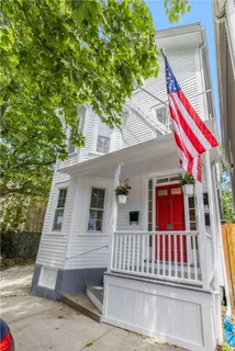 $729,000 | 28 Young Street, Unit 1, Newport, RI 02840