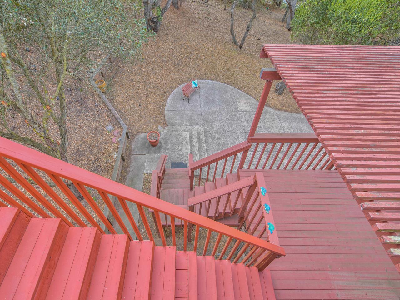 6640 Kim Ann Lane Salinas, CA 93907 - Photo 13 of 41 a view of balcony with wooden floor